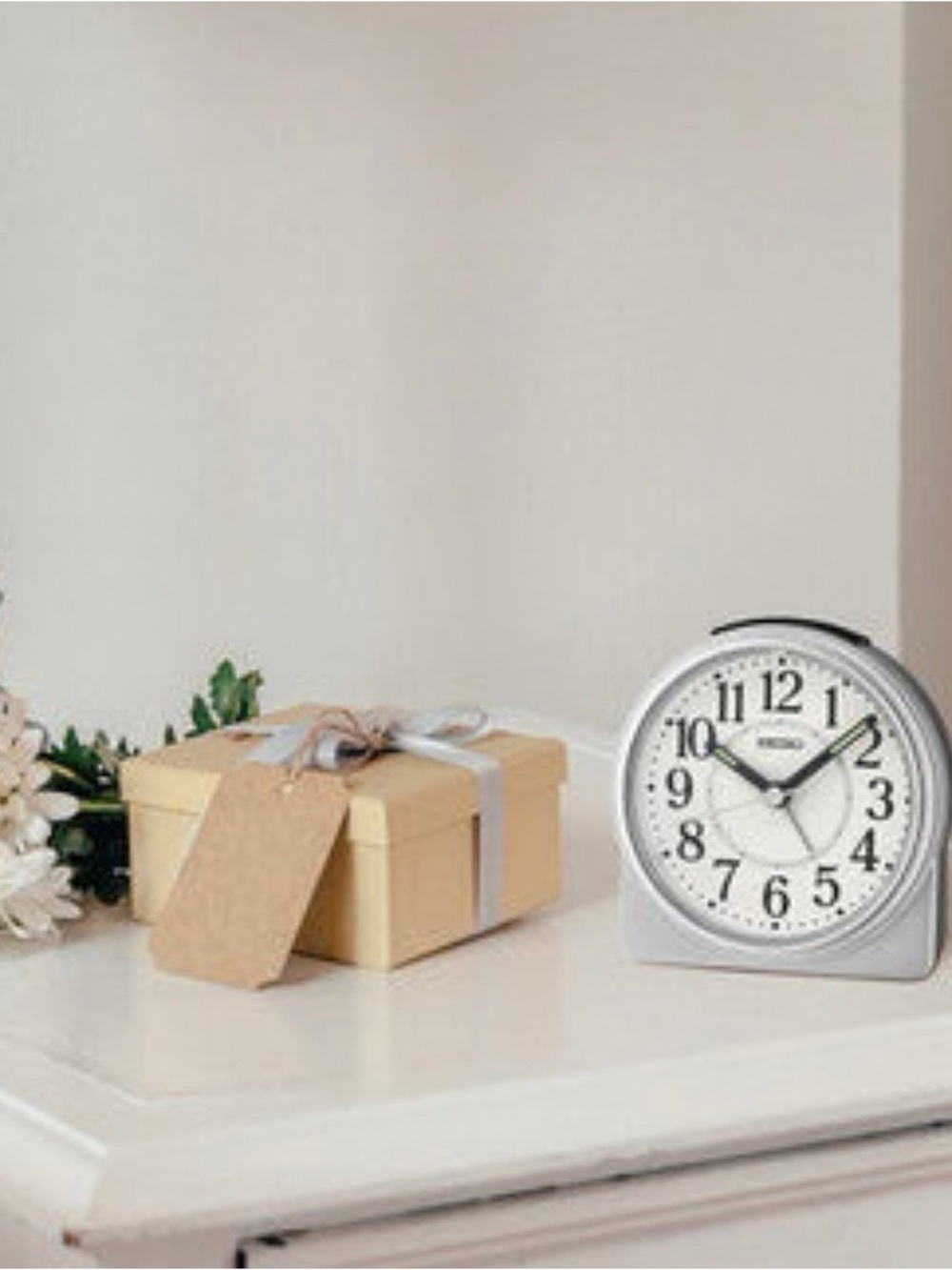 SEIKO QHE198SLH Bedside Alarm Clock